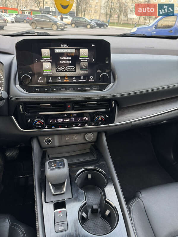 Внедорожник / Кроссовер Nissan Rogue 2021 в Харькове