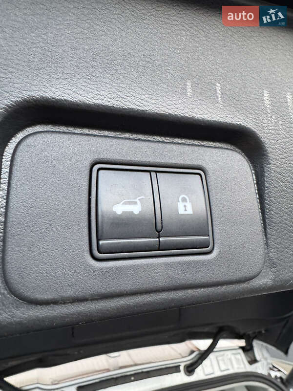 Внедорожник / Кроссовер Nissan Rogue 2021 в Харькове