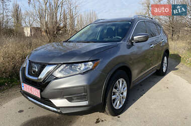 Позашляховик / Кросовер Nissan Rogue 2020 в Кременчуці