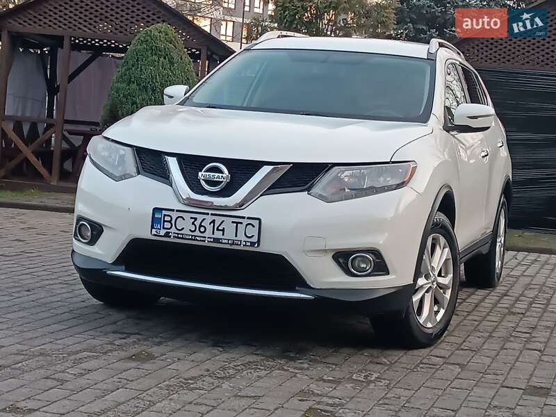 Внедорожник / Кроссовер Nissan Rogue 2016 в Львове