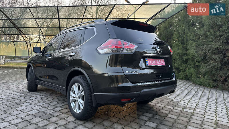 Позашляховик / Кросовер Nissan Rogue 2016 в Павлограді