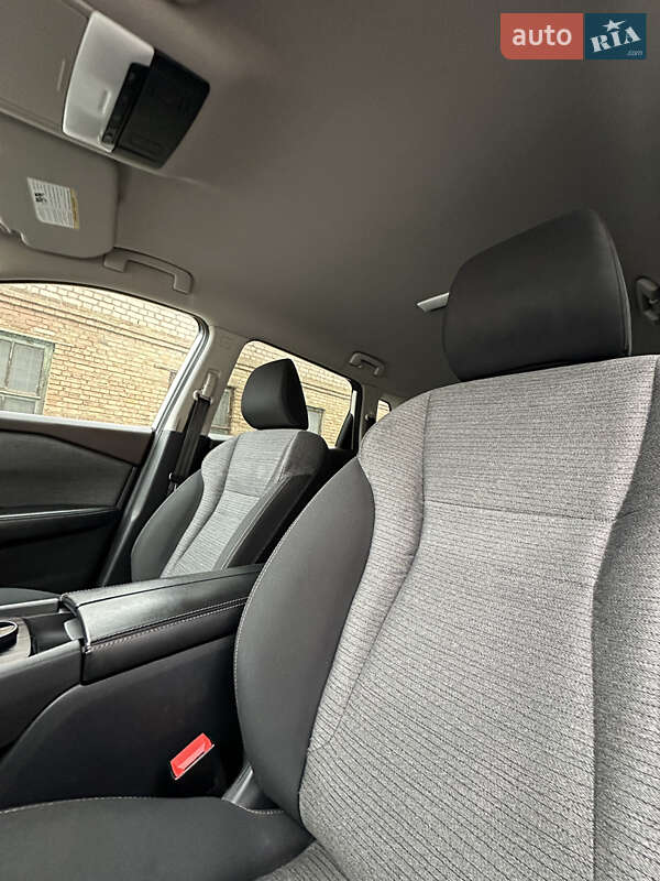 Внедорожник / Кроссовер Nissan Rogue 2021 в Киеве