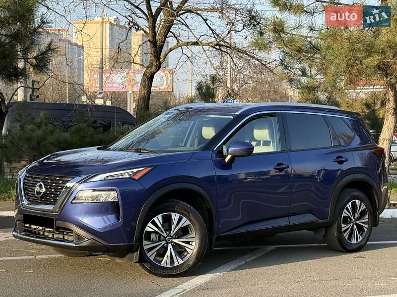 Внедорожник / Кроссовер Nissan Rogue 2021 в Одессе