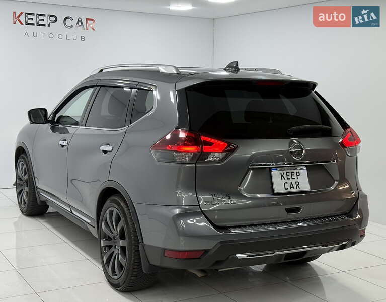 Внедорожник / Кроссовер Nissan Rogue 2018 в Одессе