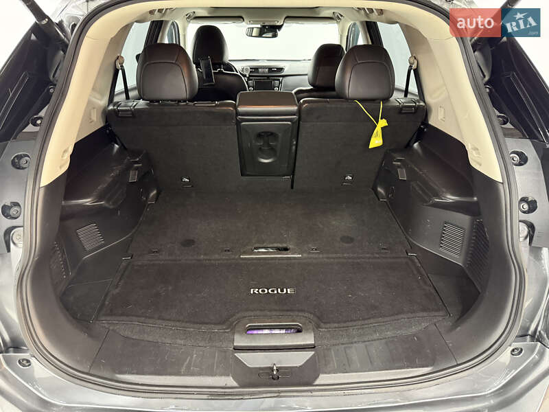 Внедорожник / Кроссовер Nissan Rogue 2018 в Одессе