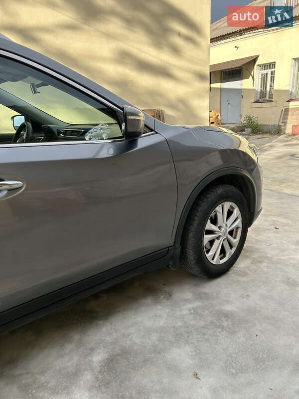 Внедорожник / Кроссовер Nissan Rogue 2014 в Днепре