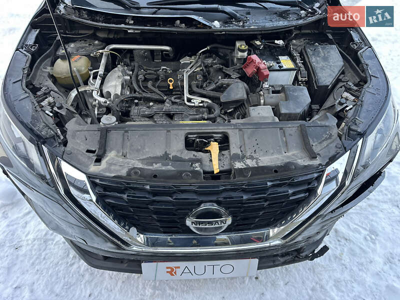 Позашляховик / Кросовер Nissan Rogue 2021 в Львові