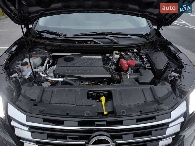 Внедорожник / Кроссовер Nissan Rogue 2025 в Киеве