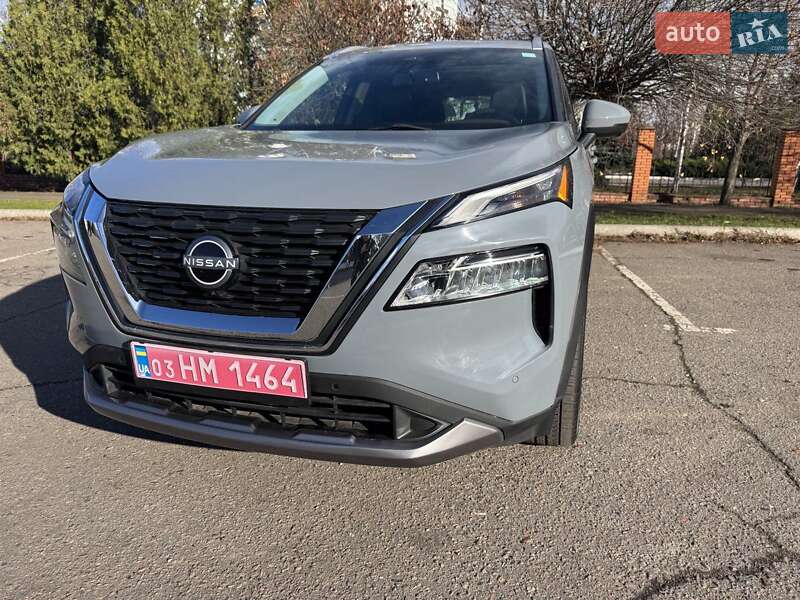 Позашляховик / Кросовер Nissan Rogue 2023 в Кривому Розі