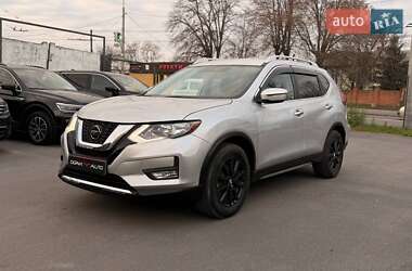Внедорожник / Кроссовер Nissan Rogue 2018 в Виннице