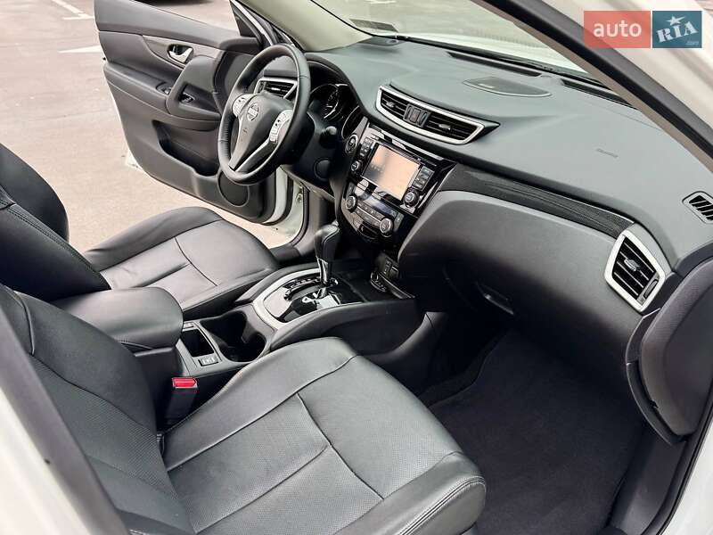 Внедорожник / Кроссовер Nissan Rogue 2016 в Киеве фото 20 Внедорожник / Кроссовер Nissan Rogue 2016 в Киеве