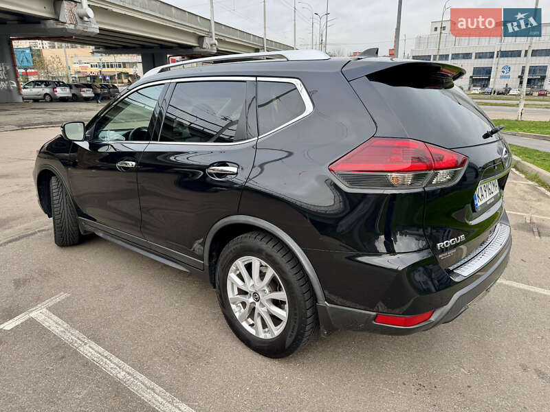 Позашляховик / Кросовер Nissan Rogue 2018 в Києві