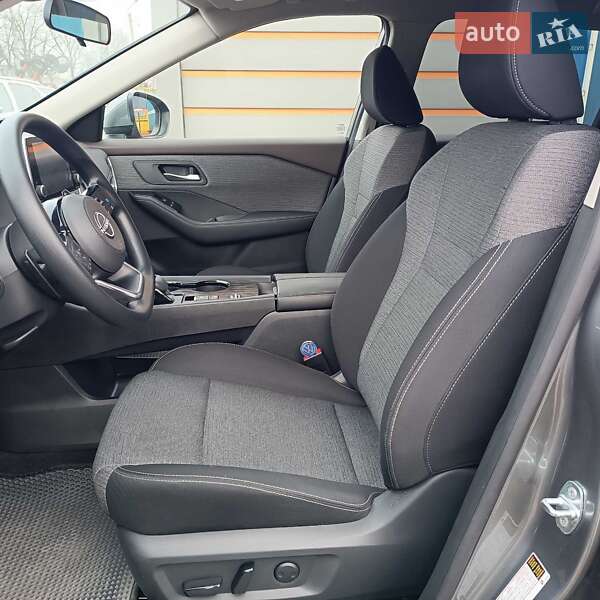 Позашляховик / Кросовер Nissan Rogue 2023 в Черкасах