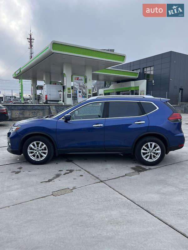 Внедорожник / Кроссовер Nissan Rogue 2017 в Белой Церкви