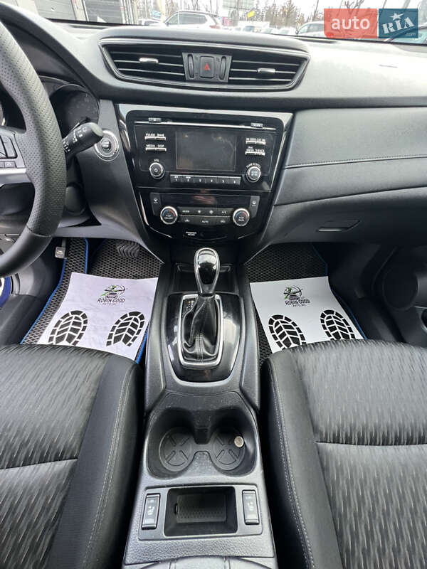 Внедорожник / Кроссовер Nissan Rogue 2017 в Белой Церкви