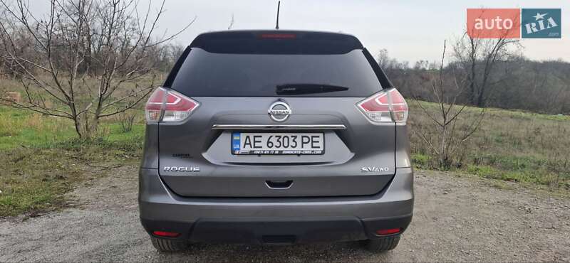 Позашляховик / Кросовер Nissan Rogue 2016 в Кривому Розі