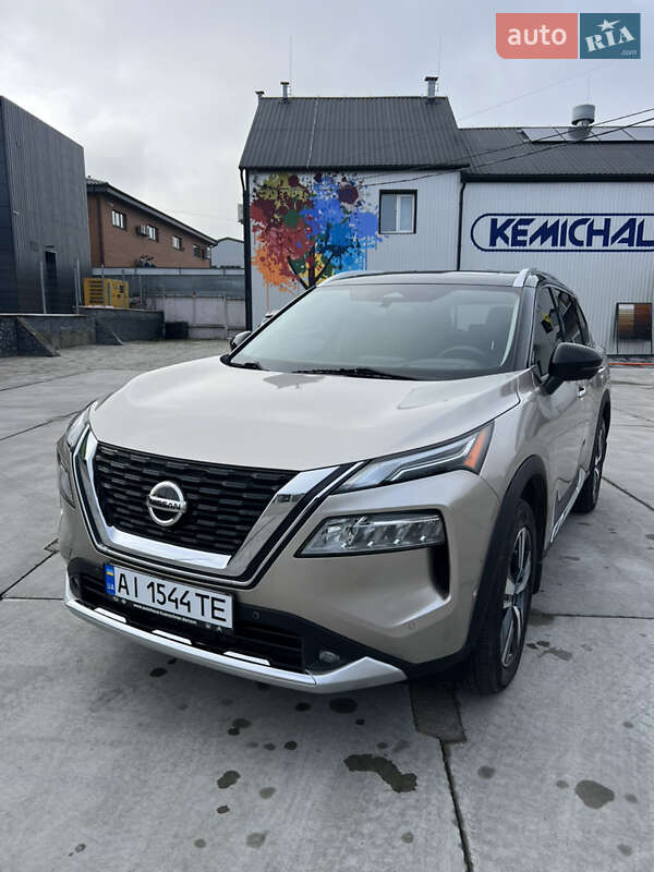 Внедорожник / Кроссовер Nissan Rogue 2021 в Белой Церкви