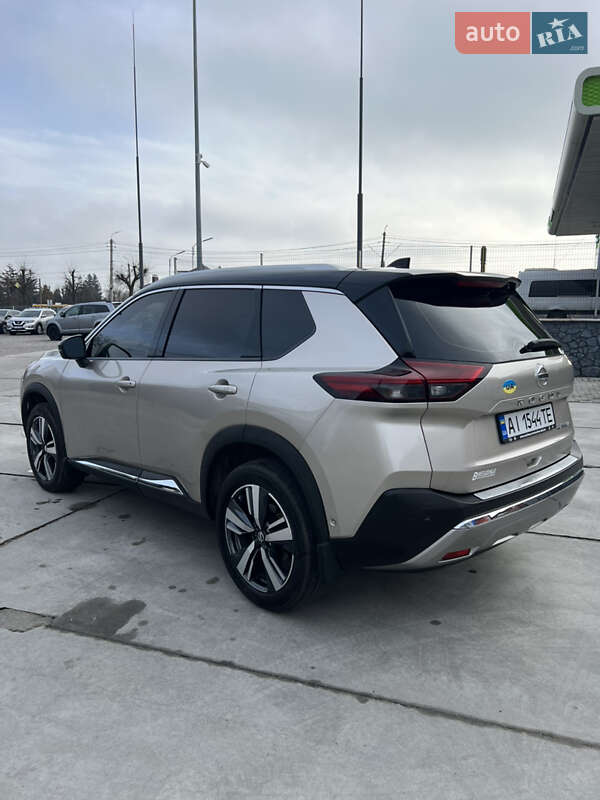 Внедорожник / Кроссовер Nissan Rogue 2021 в Белой Церкви