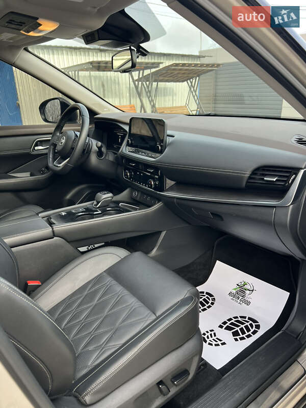 Внедорожник / Кроссовер Nissan Rogue 2021 в Белой Церкви