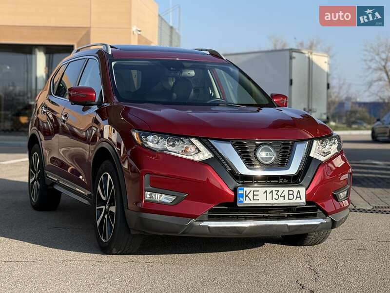 Внедорожник / Кроссовер Nissan Rogue 2018 в Днепре