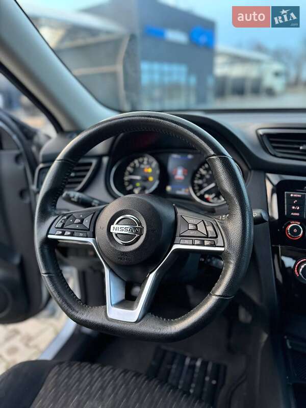 Внедорожник / Кроссовер Nissan Rogue 2019 в Хмельницком