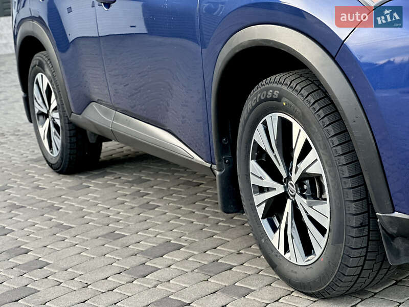 Позашляховик / Кросовер Nissan Rogue 2021 в Білій Церкві