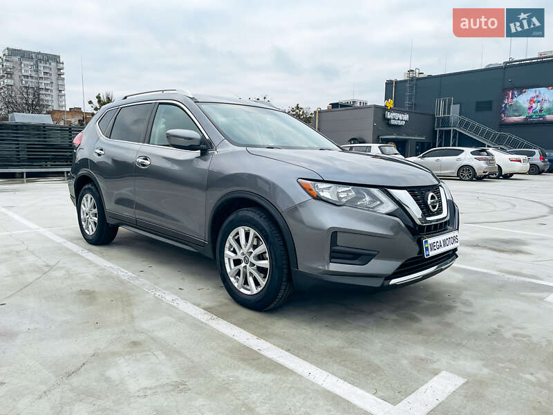 Внедорожник / Кроссовер Nissan Rogue 2016 в Киеве фото 6 Внедорожник / Кроссовер Nissan Rogue 2016 в Киеве