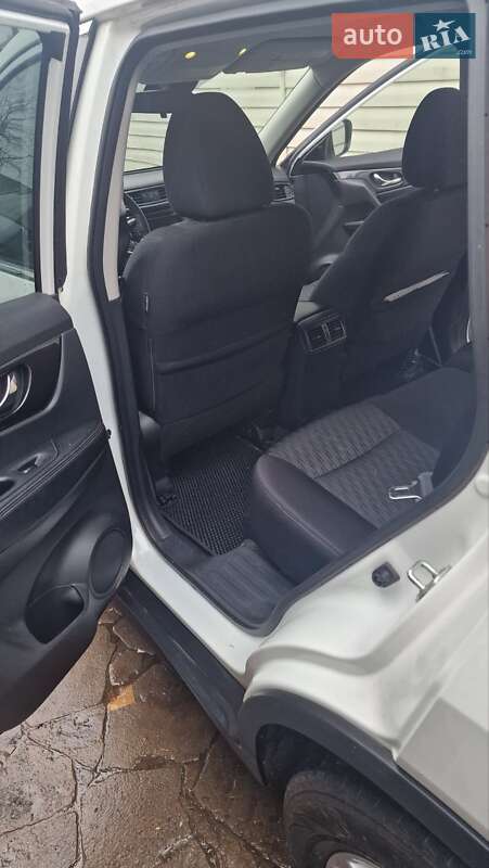 Внедорожник / Кроссовер Nissan Rogue 2019 в Знаменке