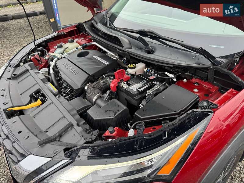 Внедорожник / Кроссовер Nissan Rogue 2022 в Луцке