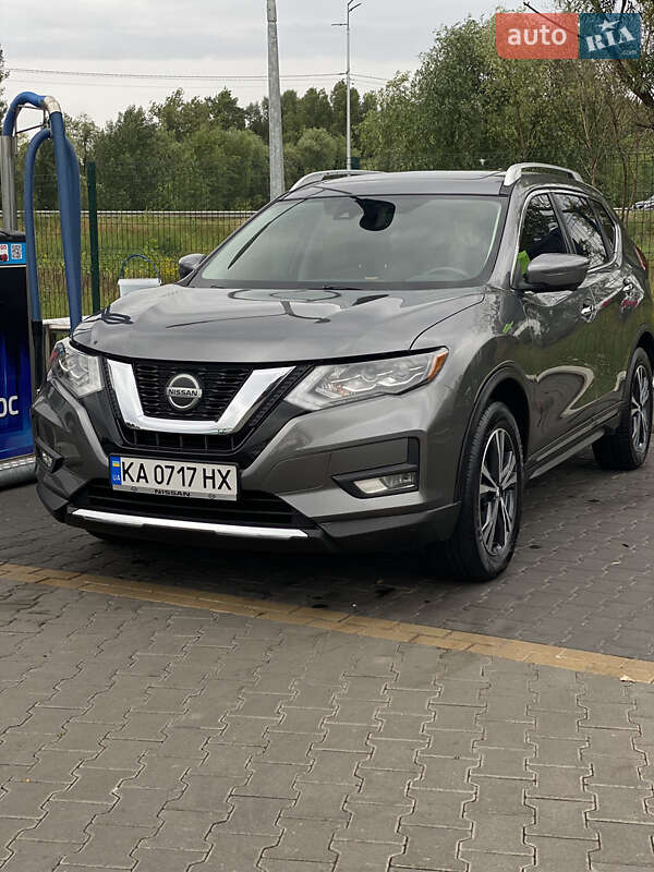Nissan Rogue 2018