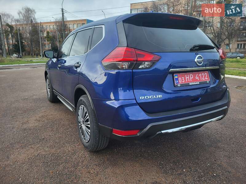 Внедорожник / Кроссовер Nissan Rogue 2017 в Ровно фото 9 Внедорожник / Кроссовер Nissan Rogue 2017 в Ровно