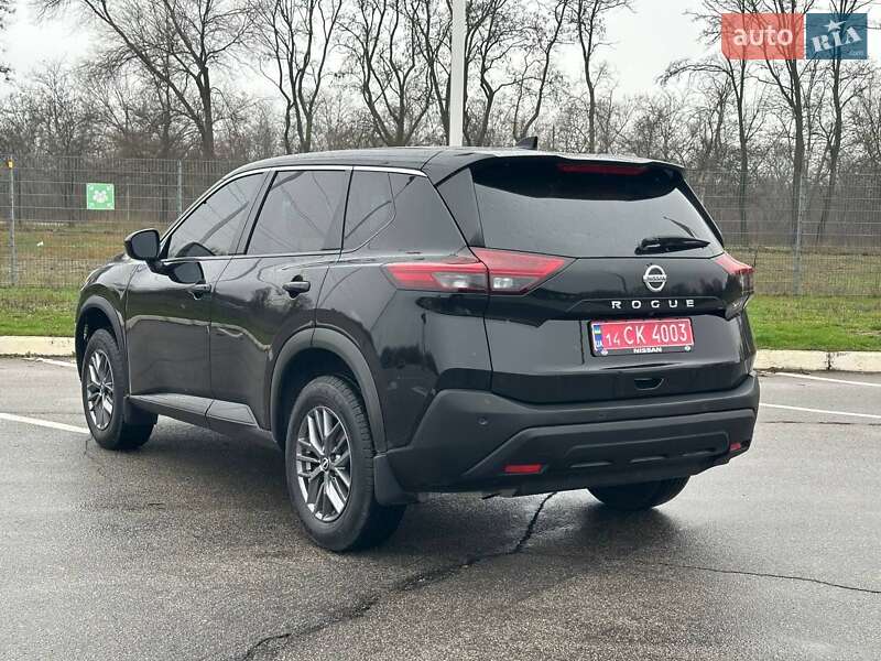 Внедорожник / Кроссовер Nissan Rogue 2021 в Запорожье