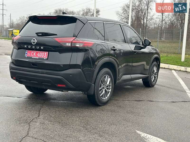 Внедорожник / Кроссовер Nissan Rogue 2021 в Запорожье