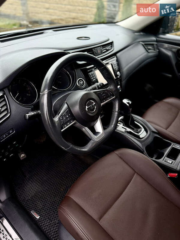 Внедорожник / Кроссовер Nissan Rogue 2017 в Ровно фото 19 Внедорожник / Кроссовер Nissan Rogue 2017 в Ровно
