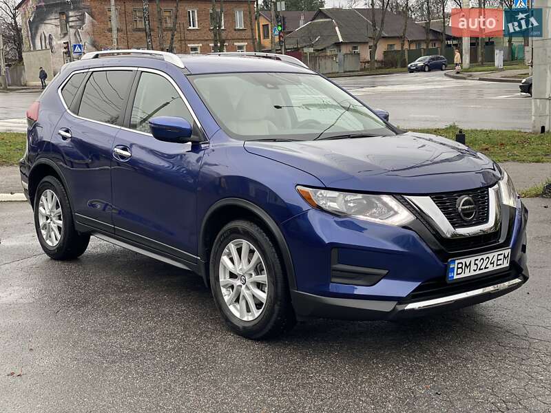 Внедорожник / Кроссовер Nissan Rogue 2020 в Сумах