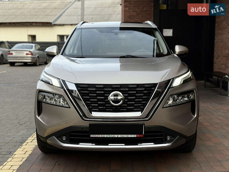 Позашляховик / Кросовер Nissan Rogue 2021 в Києві