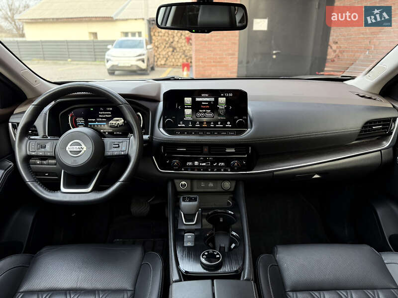 Позашляховик / Кросовер Nissan Rogue 2021 в Києві