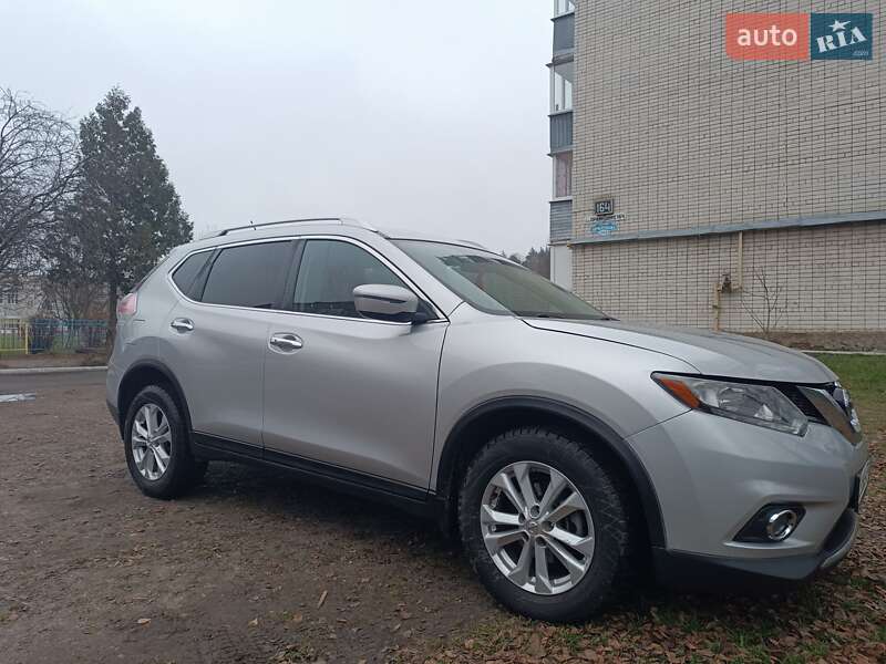 Позашляховик / Кросовер Nissan Rogue 2016 в Ніжині