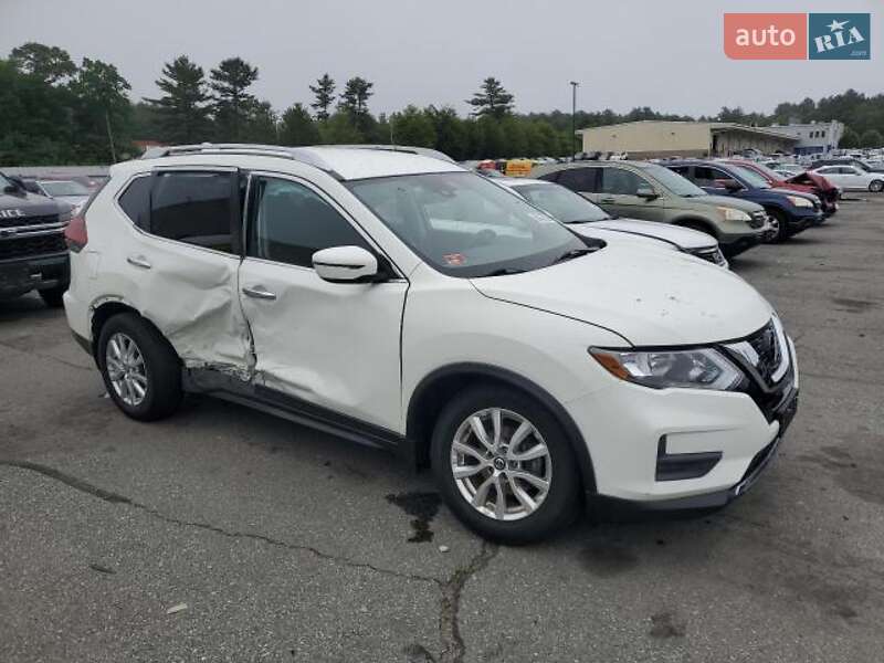 Внедорожник / Кроссовер Nissan Rogue 2020 в Львове