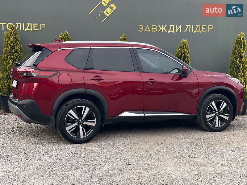 Внедорожник / Кроссовер Nissan Rogue 2021 в Одессе