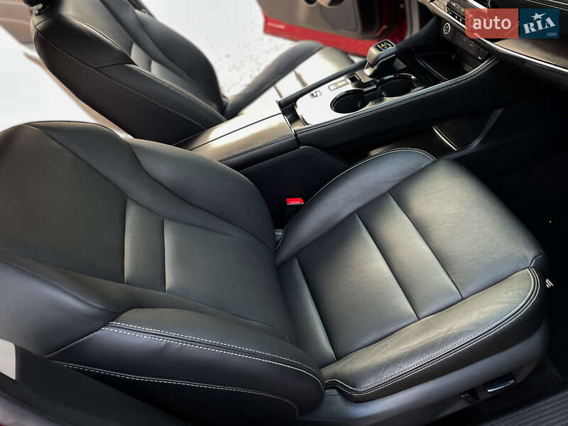 Внедорожник / Кроссовер Nissan Rogue 2021 в Одессе