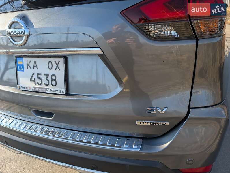 Позашляховик / Кросовер Nissan Rogue 2018 в Києві