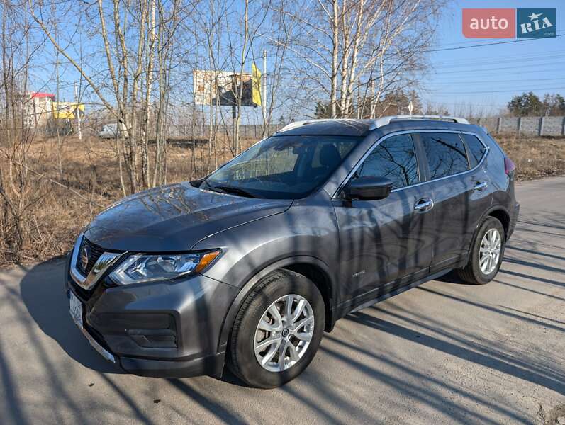 Позашляховик / Кросовер Nissan Rogue 2018 в Києві