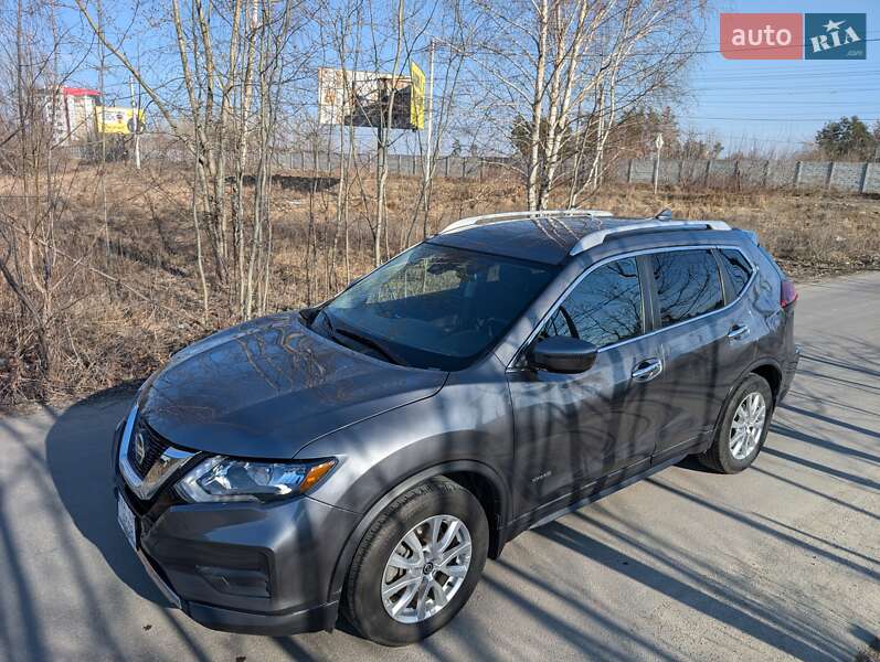 Позашляховик / Кросовер Nissan Rogue 2018 в Києві
