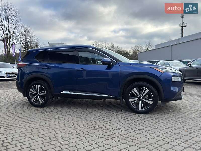 Позашляховик / Кросовер Nissan Rogue 2020 в Львові