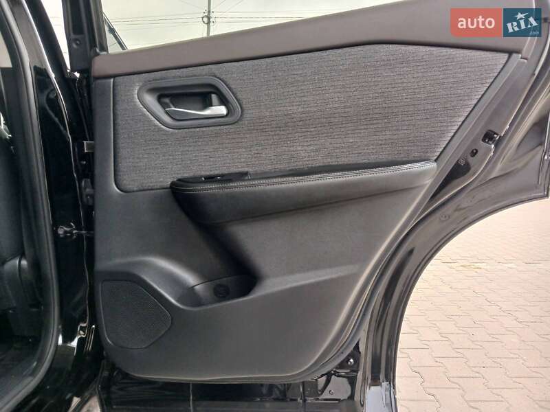 Позашляховик / Кросовер Nissan Rogue 2021 в Броварах фото 35 Позашляховик / Кросовер Nissan Rogue 2021 в Броварах