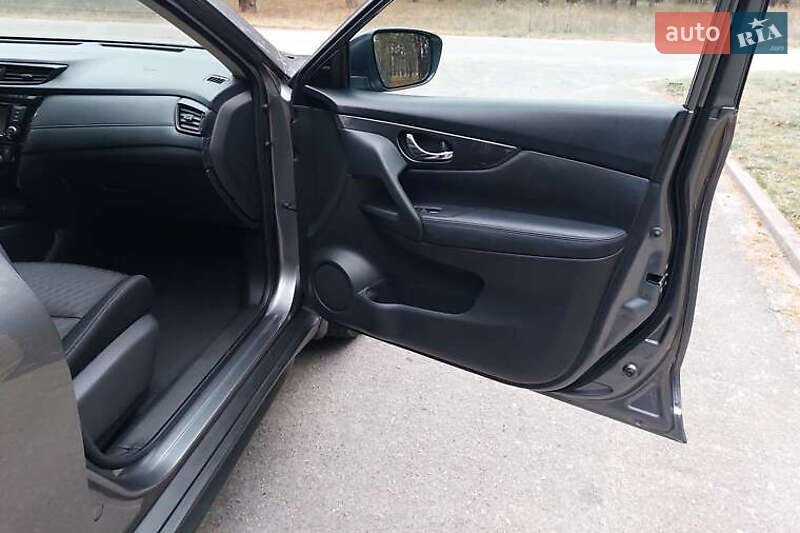 Позашляховик / Кросовер Nissan Rogue 2018 в Києві фото 9 Позашляховик / Кросовер Nissan Rogue 2018 в Києві