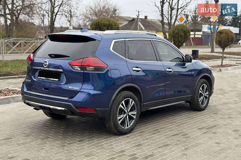 Внедорожник / Кроссовер Nissan Rogue 2019 в Киеве