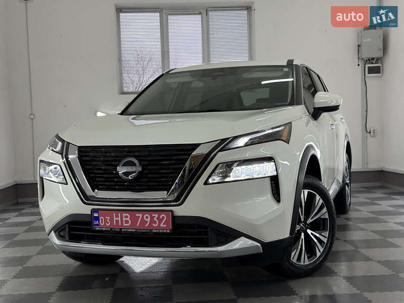 Внедорожник / Кроссовер Nissan Rogue 2023 в Трускавце