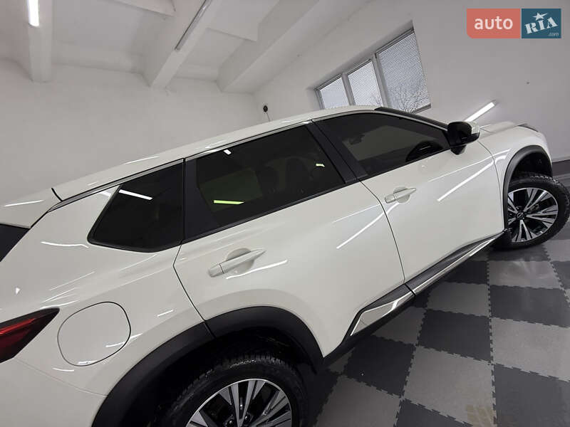 Внедорожник / Кроссовер Nissan Rogue 2023 в Трускавце